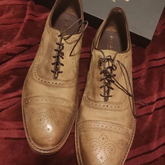 Allen Edmonds Brown Leather Oxfords - Picture 12 of 16